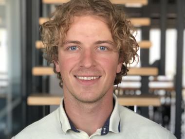 „Белите“ и „черните“ хакери имат сходни действия, но коренно различни цели