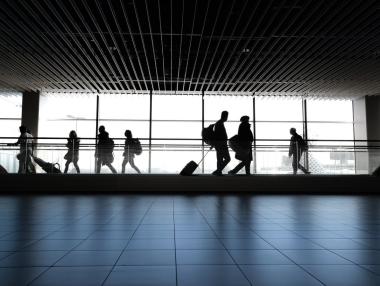 За рестартиране на международните полети авиокомпаниите разчитат на ново мобилно приложение