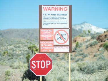 Мистичната Зона 51: Какво всъщност се случва там?