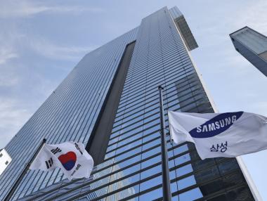 Samsung процъфтява заради проблемите на Huawei