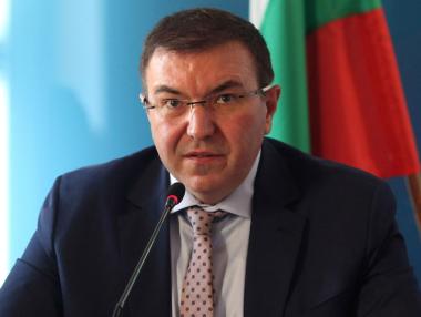 Барове и дискотеки ще останат затворени поне до края на ноември