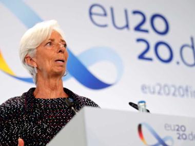 Лагард предупреди за прекален оптимизъм относно ваксините