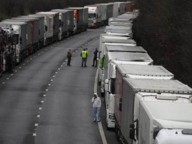 Още индустрии заплашват Лондон с протести