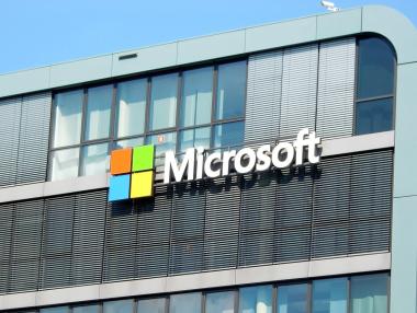 Microsoft се изстреля до рекордните 1.76 трлн. долара