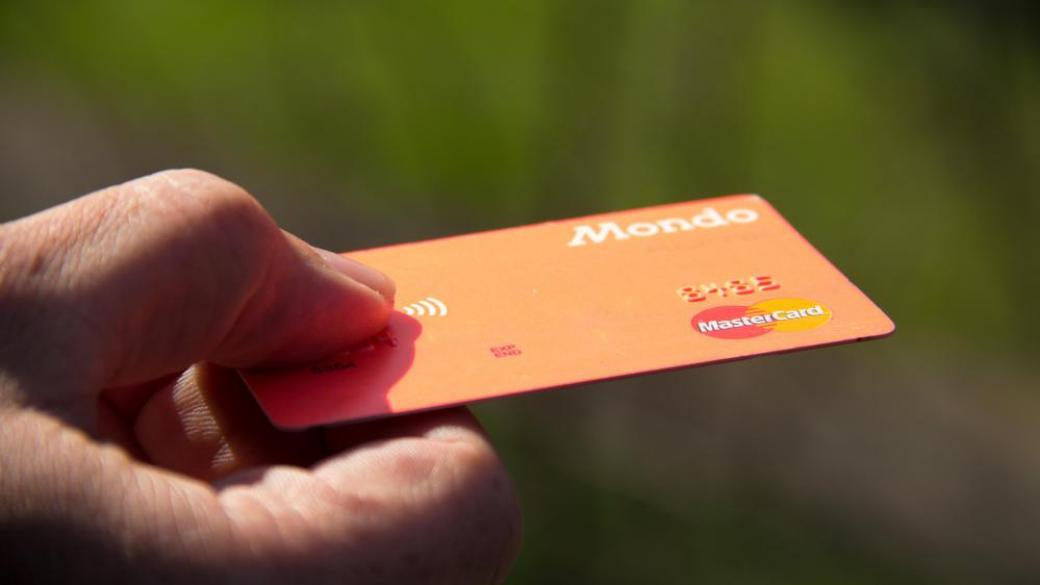 Mastercard разрешава плащания с криптовалути