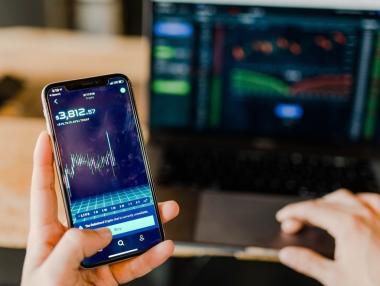 През февруари са изтъргувани криптовалути за 2.7 трлн. долара