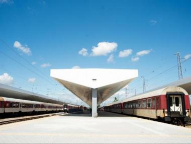 БДЖ поставя 30 автомата за билети из страната