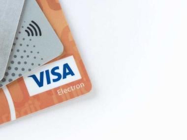 Visa последва Mastercard и вдига таксите за някои е-плащания заради Брекзит