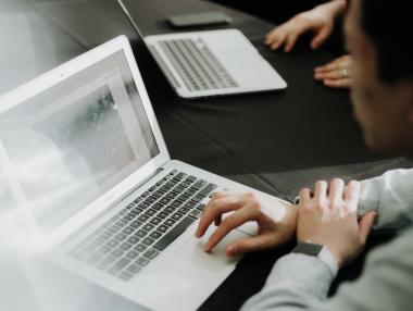 Бизнесът все повече се страхува от хакерите и има защо