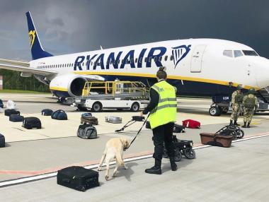 Авиокомпаниите масово ще заобикалят Беларус след „държавното пиратство“