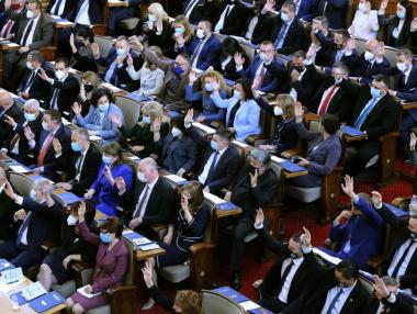 Вечерни новини: Радев свика НС, ИТН очаква подкрепа от ДБ и ИСМВ, отстраняване на Гешев