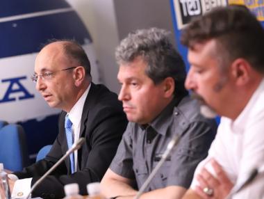 „Има такъв народ“ няма да внесе кабинета без подкрепа от ДБ и ИСМВ