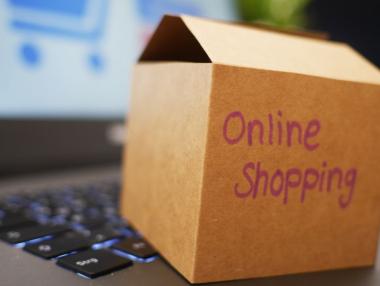 Alibaba върви по стъпките на Amazon