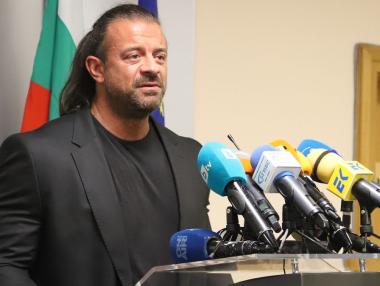 Заведенията предупреждават за 800 хил. без работа при нов локдаун