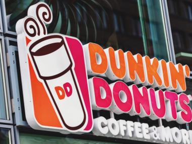 Dunkin' затвори магазин заради липса на персонал
