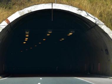 АПИ е осъдена да плати 600 хил. лв. заради трагедията в тунел „Ечемишка“