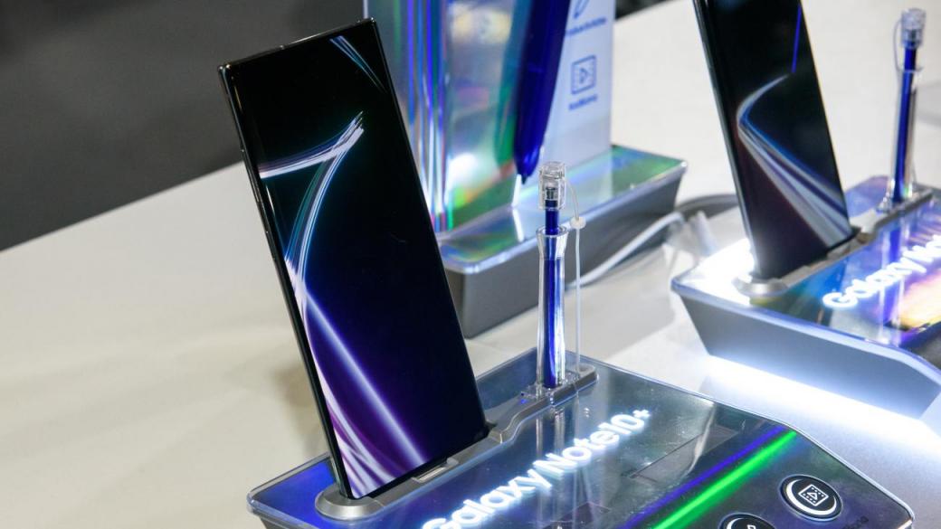Руският съд забрани продажбата на 61 модела смартфони на Samsung