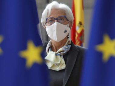 ЕЦБ може да спре с печатането на пари през септември