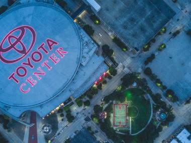 Производството на Toyota е с 25% надолу през октомври