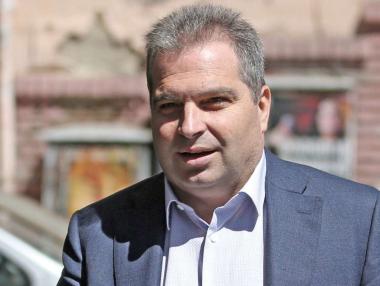 Гроздан Караджов