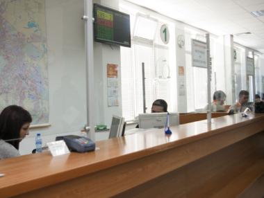 Транспортното министерство ще махне всички пенсионери