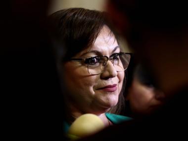 Нинова прибързано си приписа победа над телекомите