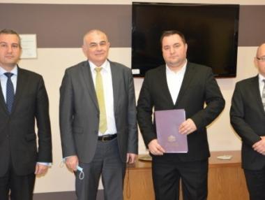 Новата власт смени и директора на Агенцията по заетостта