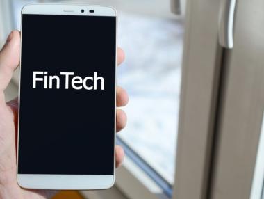 Регулаторите в ЕС искат по-голям контрол върху дигиталните финанси