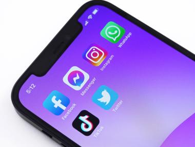 Facebook и Instagram - горещи места за продажба на фалшификати