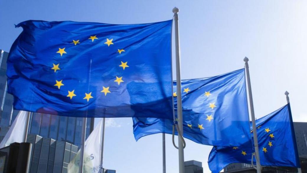 ЕС удря руския елит и ключови сектори от икономиката с нов пакет санкции