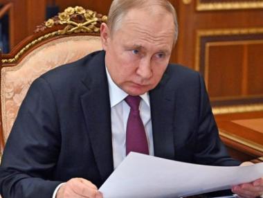 Путин: Неприятелските страни ще плащат за руския газ в рубли