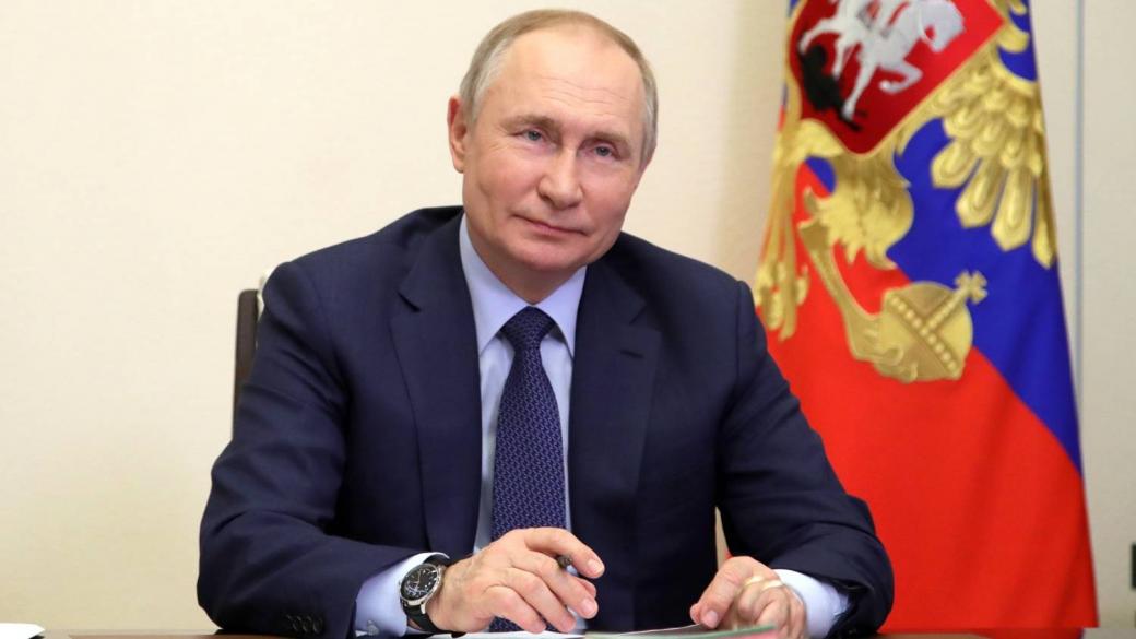 Русия продължава да плаща международните си дългове в долари