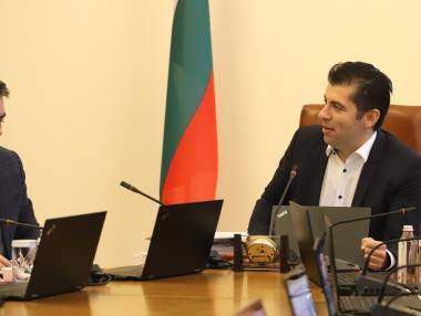 Тихомълком правителството приема Плана за еврото