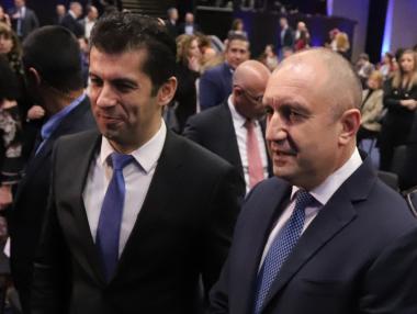 Радев: Българският парламент не е тържище за пазаруване на депутати