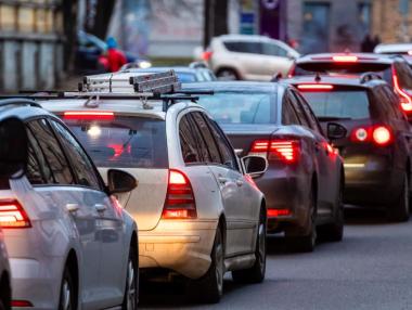 ЕС забрани продажбата на нови бензинови и дизелови коли от 2035 г.