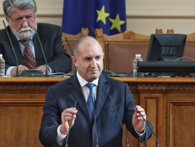 Радев призова за скоростно приемане на Бюджет 2023