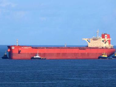 Ценовият таван за руския петрол плаши морските застрахователи