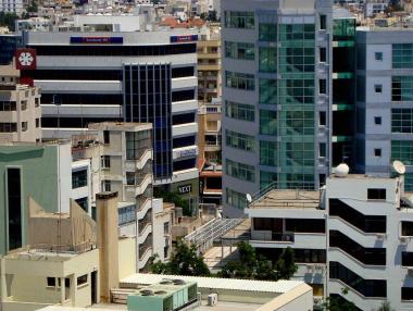 Eurobank придобива още 13.4% от Hellenic Bank