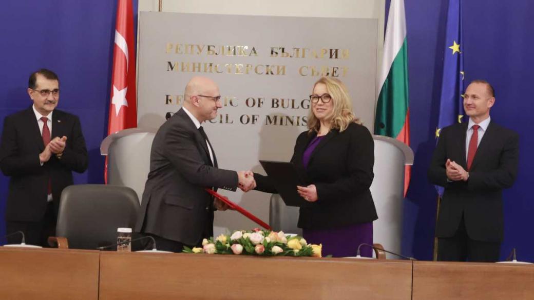 България получи достъп до терминалите за втечнен газ в Турция