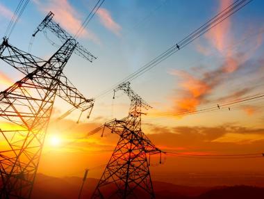 Топлият декември намали с 4% потреблението на ток в България