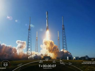 Български сателит полетя в космоса с първата мисия на SpaceX за 2023-а