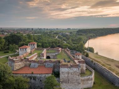Възстановяването от COVID пренареди областните икономики в България