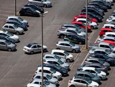 Продажбите на електрически коли в България растат с 50%