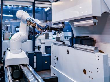 Бизнесът в България трябва да е готов за края на евтиния труд