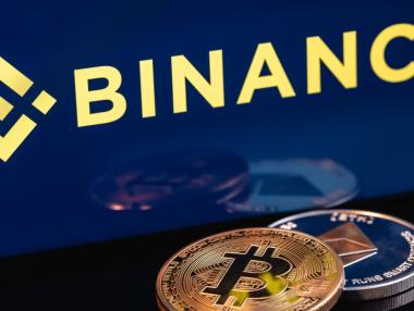 Binance спря тегленето и депозирането