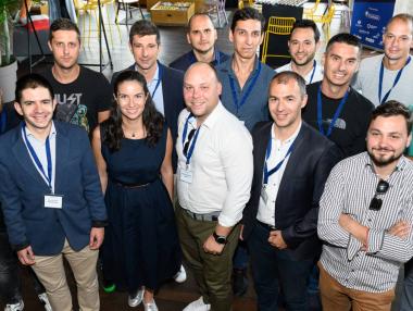 Отваря приемът за програмата на Endeavor – Dare to Scale 2023