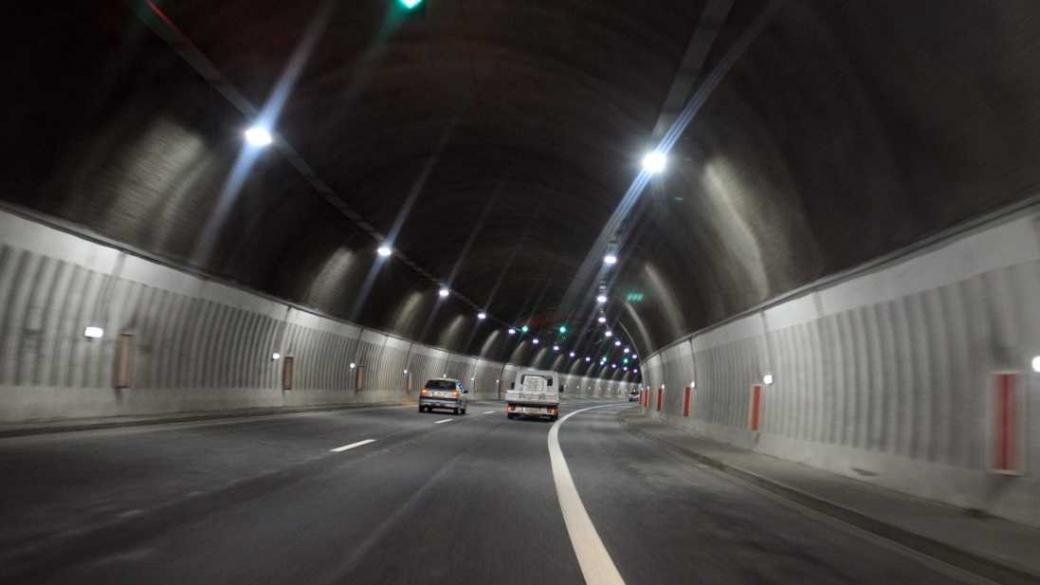 АПИ „поряза“ конкуренцията в поръчка за основен ремонт на тунели по „Хемус“