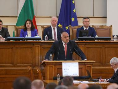 „Хаосът се задълбочава“: Политическите реакции след номинацията на Мария Габриел