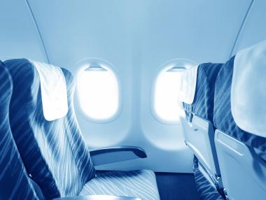 Двуетажни самолетни седалки – бъдещето на икономичното летене
