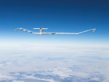 Кралете на стратосферата: Самолетът, който ще лети до границата с космоса